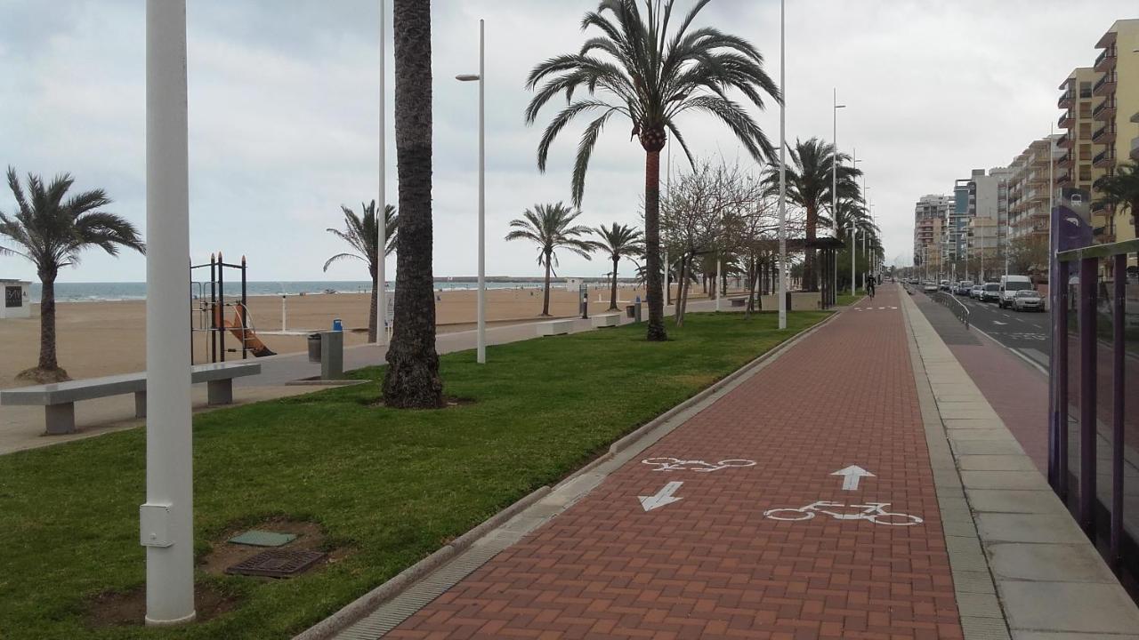 205 I Posada Del Mar I Encantador Hostel En La Playa De Gandia ภายนอก รูปภาพ